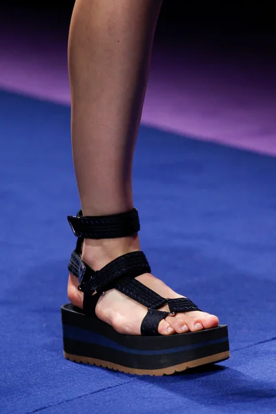Look 97